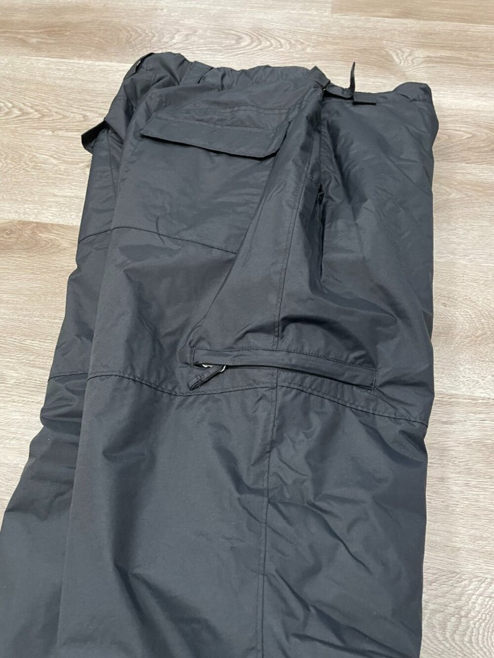 Outdoor Pants - Picture 6 of 14